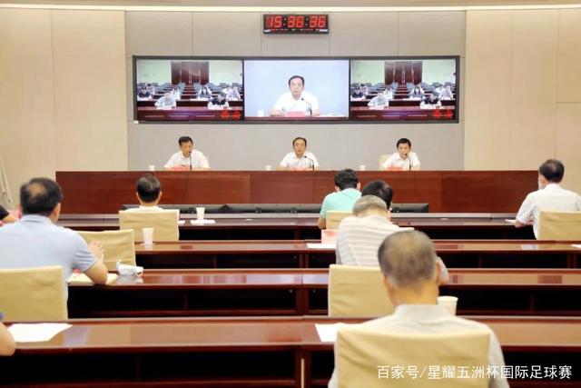 皇马一夜定下两大新援，穆帅重塑防线，下赛季西甲挑战巴萨王朝